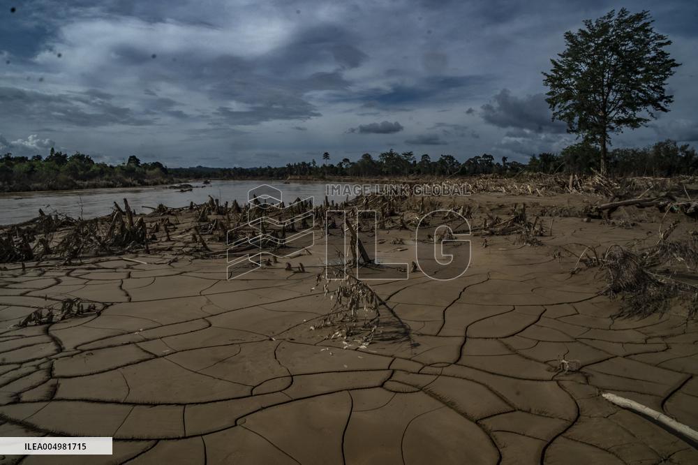 The Asia Pacific Senyar Tropical Cyclone Disaster Aftermath - Indonesia