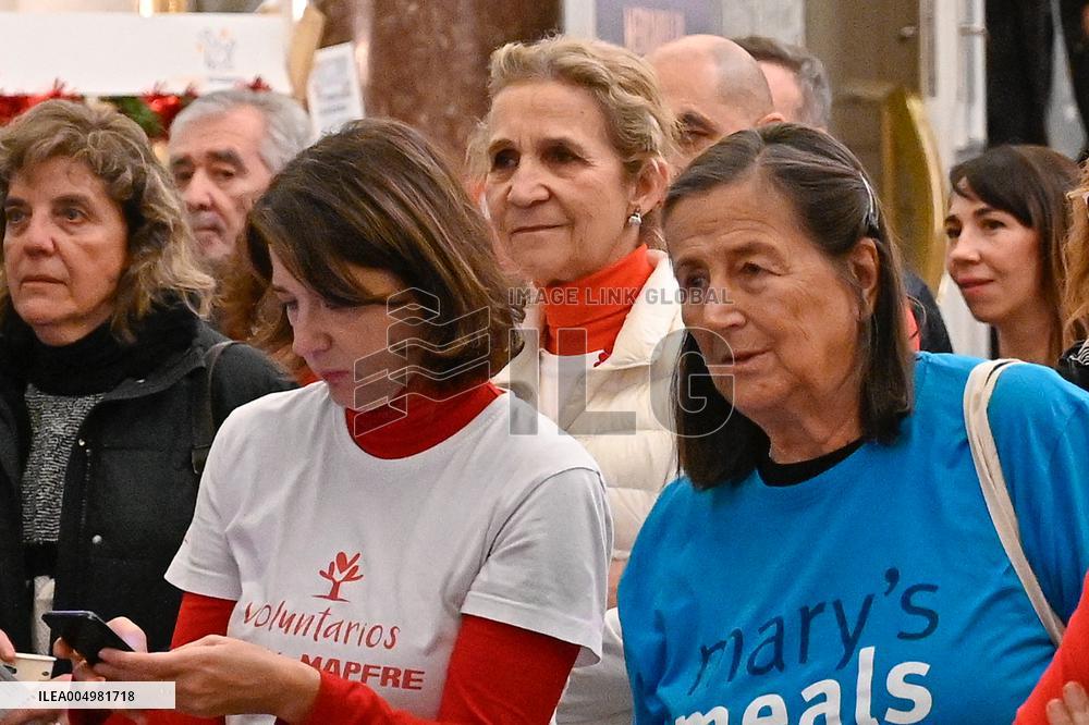 Infanta Elena Selling Sweets at the Mapfre Foundation's Christmas Market - Madrid