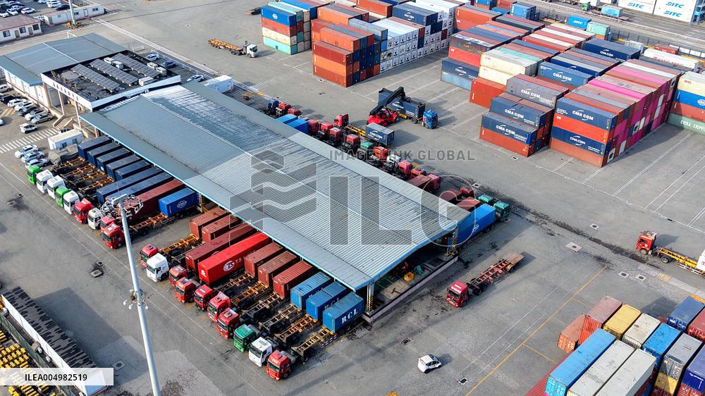 Qingdao Port Foreign Trade Container Terminal