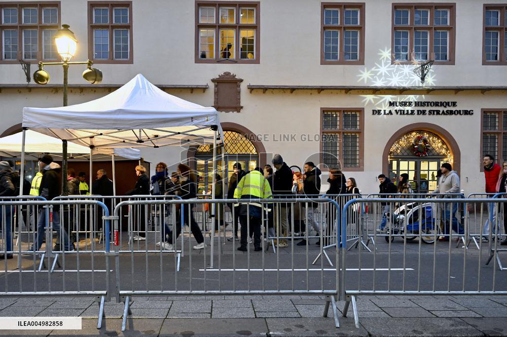 Christmas Market Security - Strasbourg