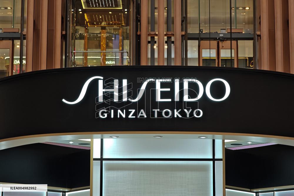 Shiseido Store