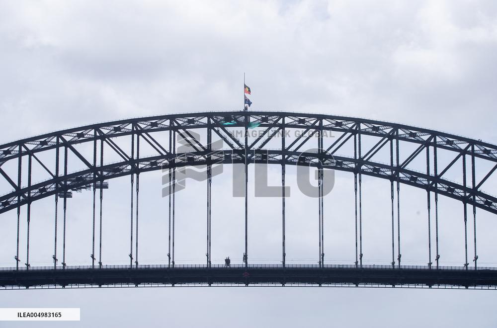 Death Toll Rises To 16 In Sydney's Bondi Beach Shooting