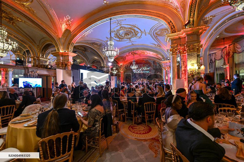 NO TABLOIDS - Christmas Ball In Monaco