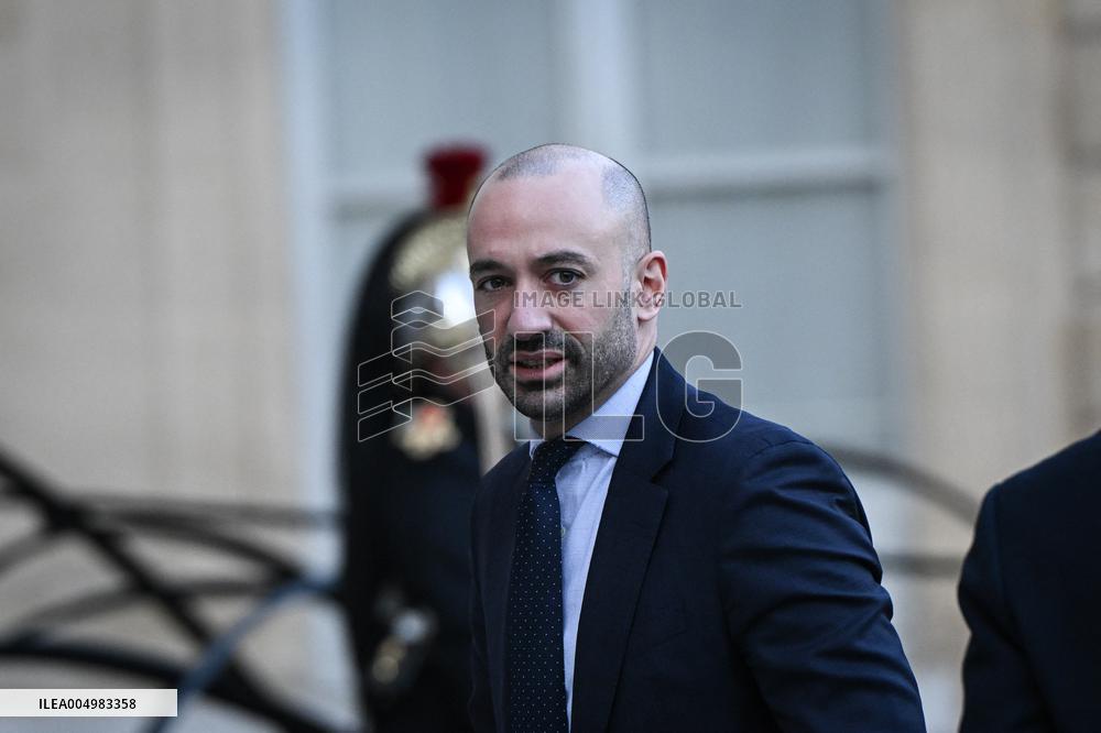 Emmanuel Macron welcomes Nikos Christodoulides at the Elysee FA