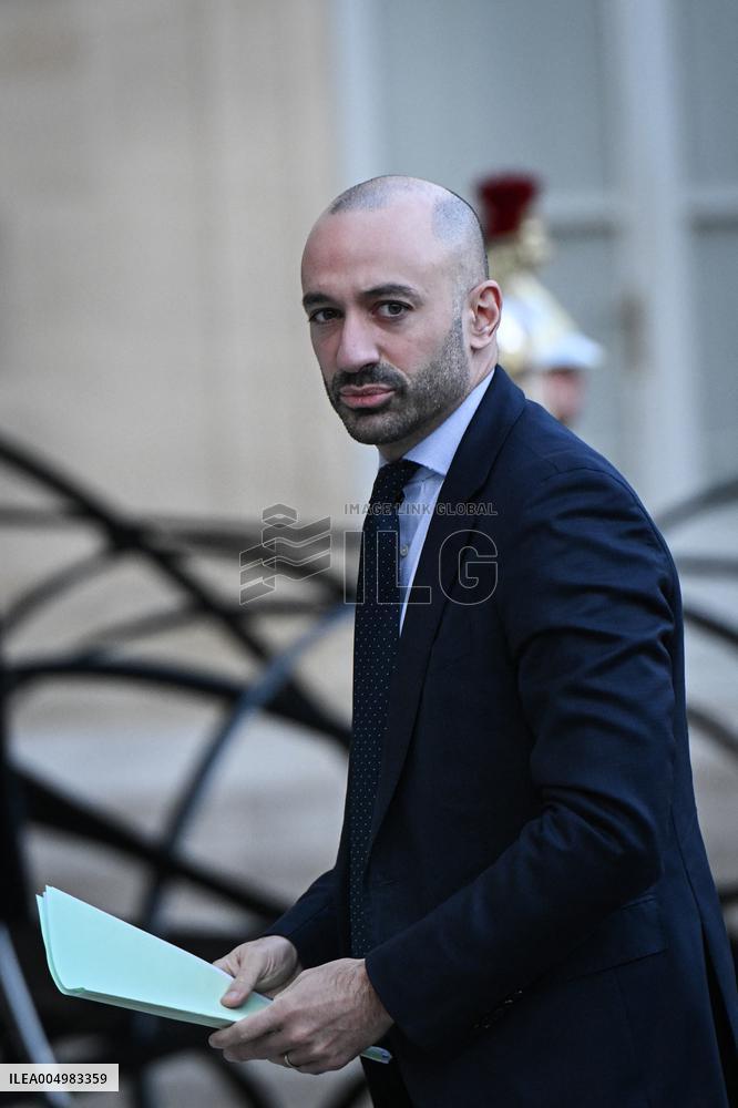 Emmanuel Macron welcomes Nikos Christodoulides at the Elysee FA