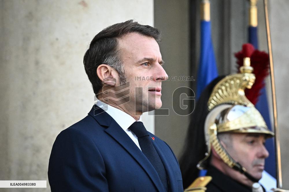 Emmanuel Macron welcomes Nikos Christodoulides at the Elysee FA