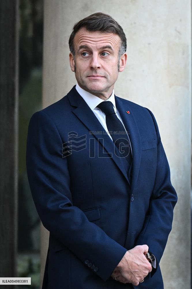 Emmanuel Macron welcomes Nikos Christodoulides at the Elysee FA