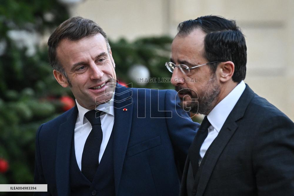 Emmanuel Macron welcomes Nikos Christodoulides at the Elysee FA