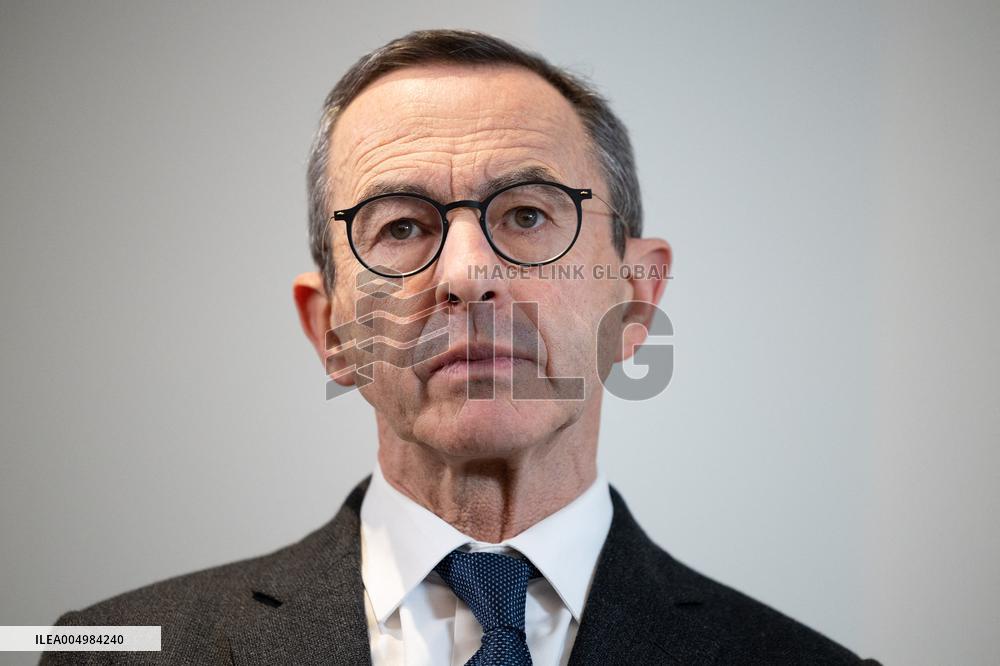 Les Republicains No to Mercosur Press Conference - Paris