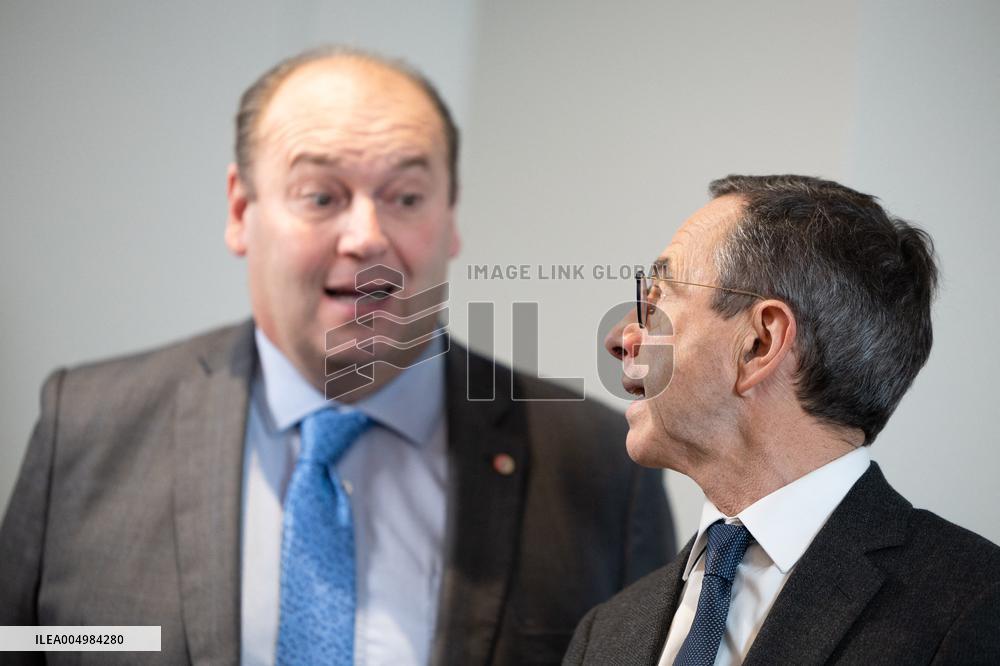 Les Republicains No to Mercosur Press Conference - Paris