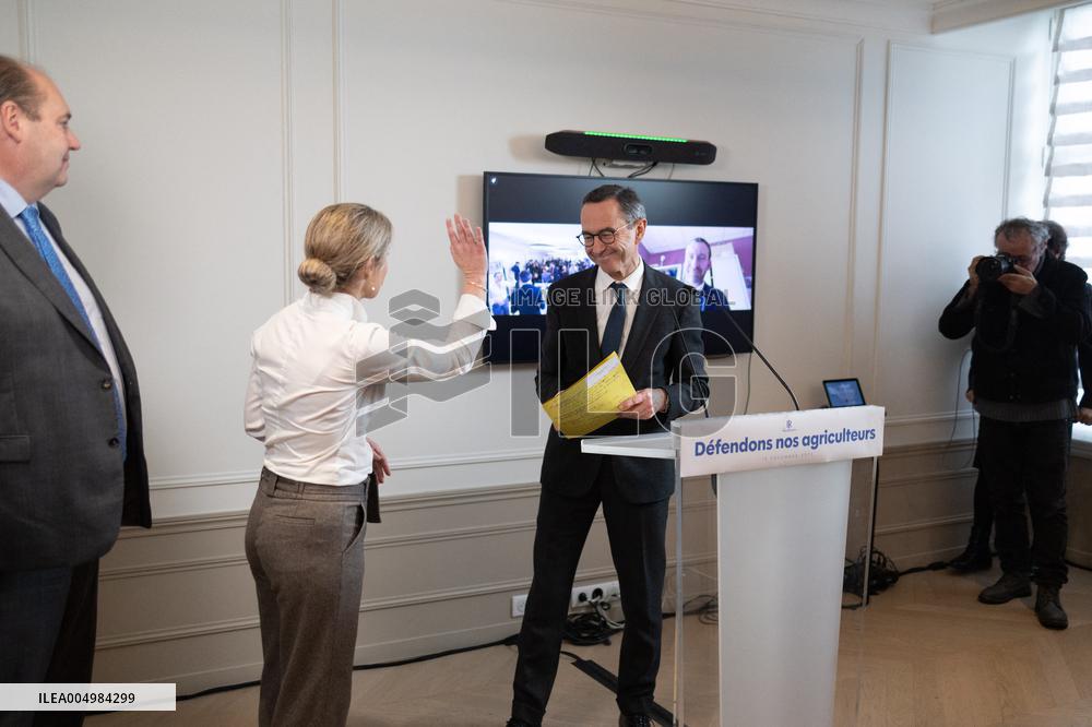 Les Republicains No to Mercosur Press Conference - Paris