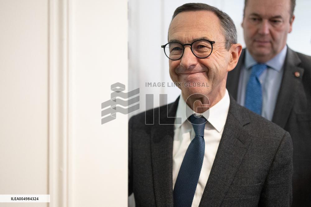 Les Republicains No to Mercosur Press Conference - Paris