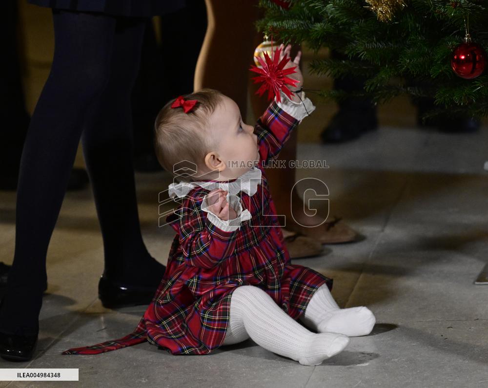 SWEDEN ROYAL PALACE CHRISTMAS TREE