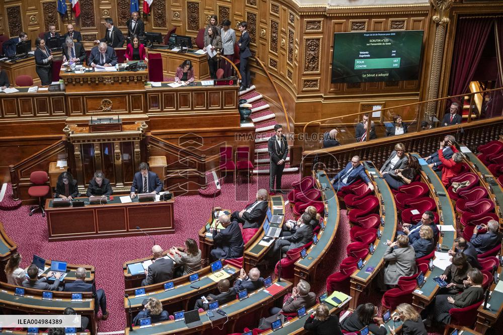 Senate - Vote of Finance Bill 2026 - Paris