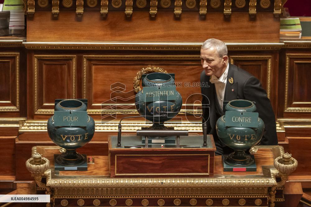 Senate - Vote Of Finance Bill 2026 - Paris