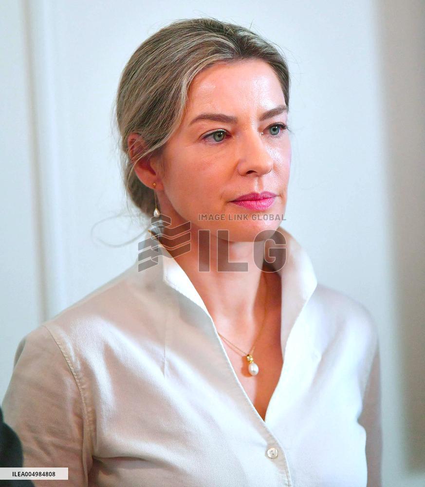 Les Republicains Meeting After Clashes Between Farmers And Breeders - Paris