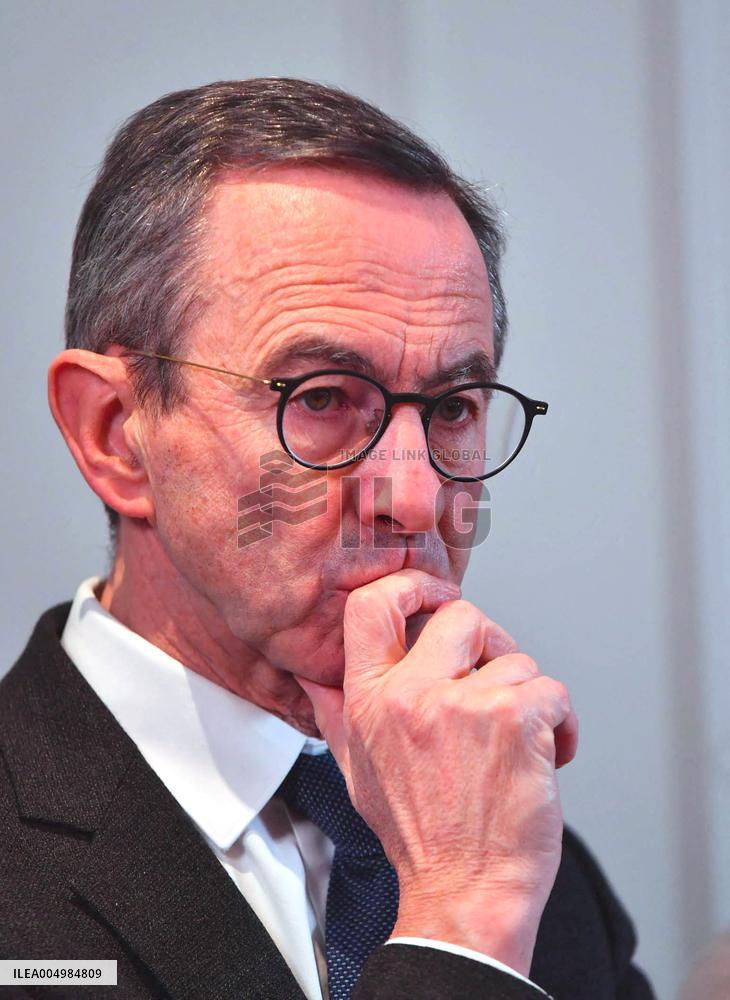 Les Republicains Meeting After Clashes Between Farmers And Breeders - Paris