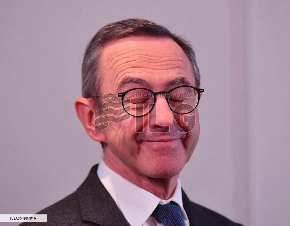 Les Republicains Meeting After Clashes Between Farmers And Breeders - Paris