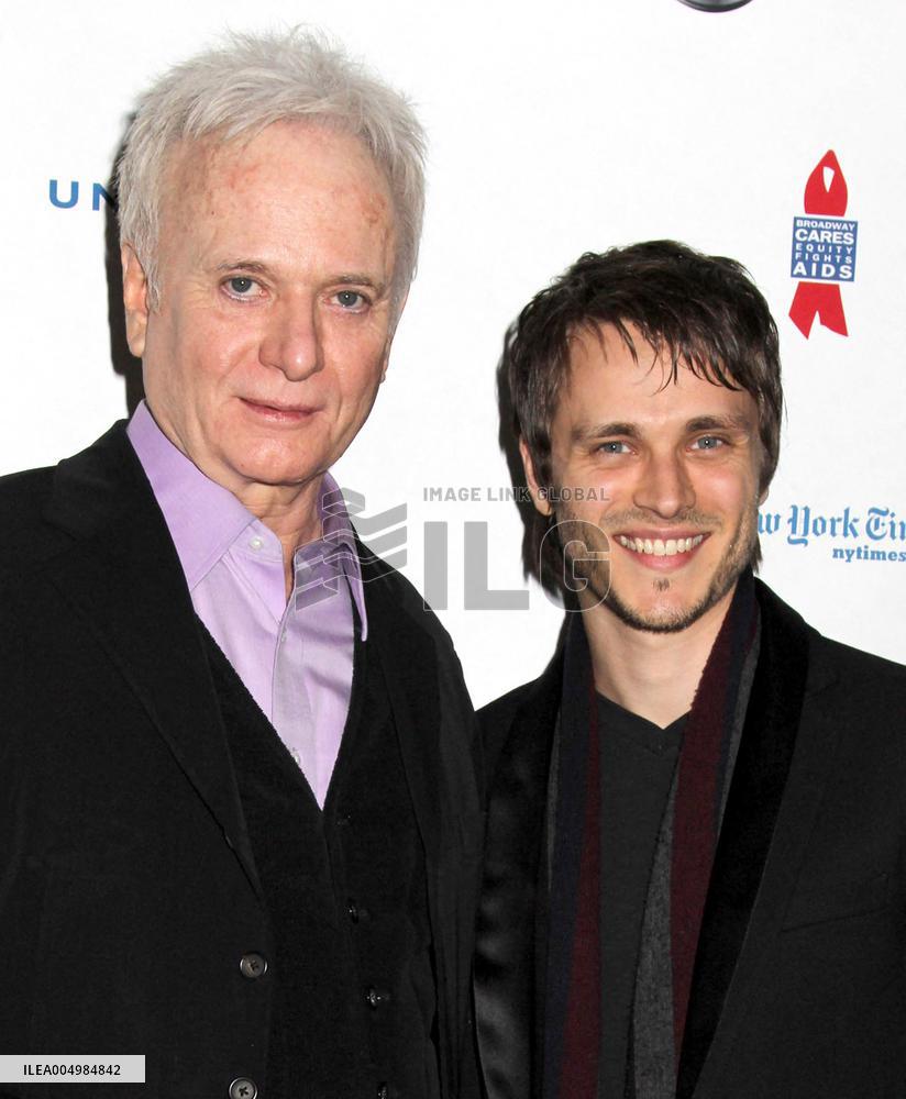 Anthony Geary 1947 - 2025