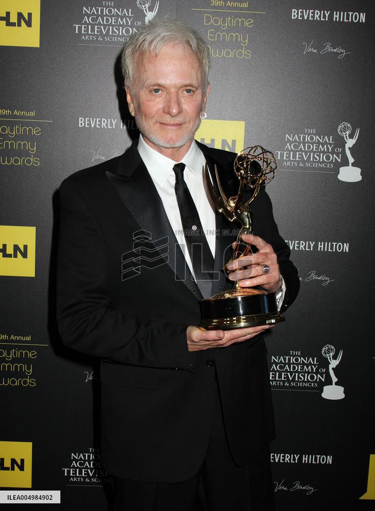 Anthony Geary 1947 - 2025