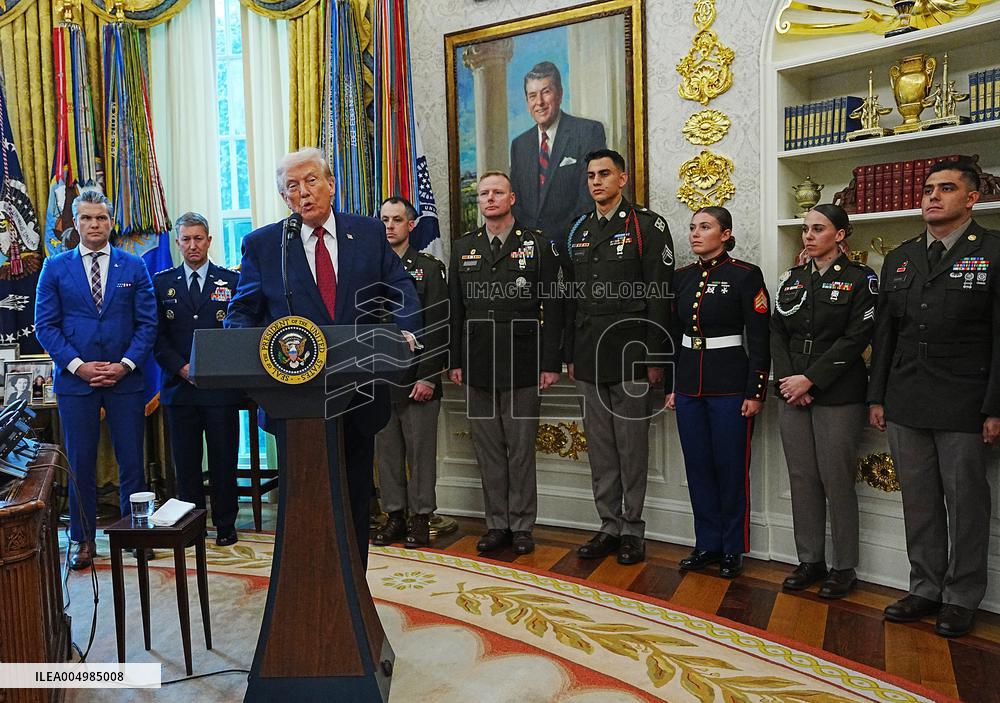 Trump Announces Border Defense Medals