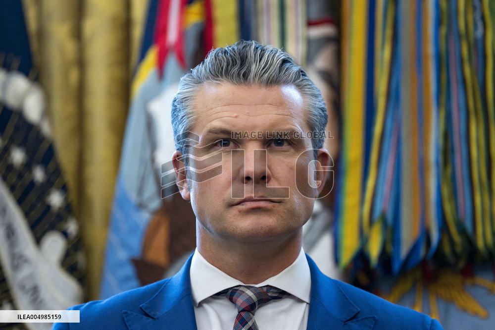 President Donald Trump Awards Mexican Border Defense Medal in Oval Office