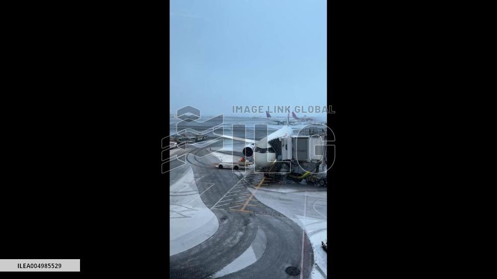 US: First Major Snow of Season Blankets New York City 2