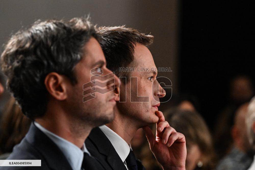 Meeting Of Pierre-Yves Bournazel Horizons Candidate For Mayor Of Paris 2026 - Paris