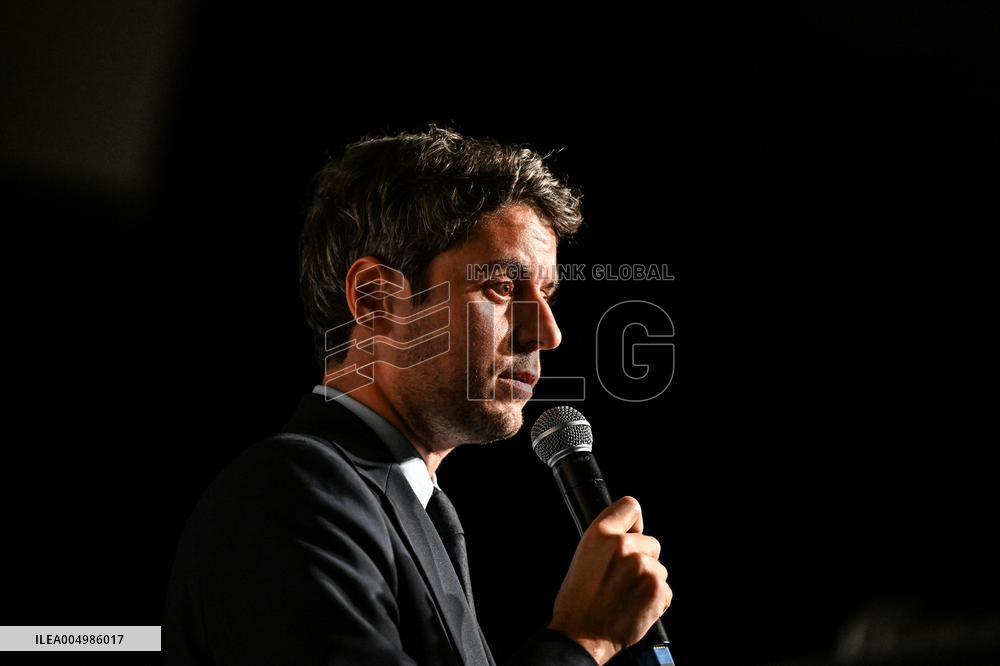 Meeting Of Pierre-Yves Bournazel Horizons Candidate For Mayor Of Paris 2026 - Paris