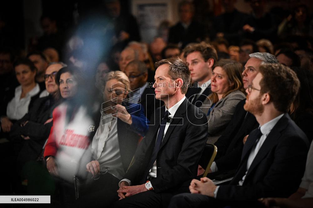 Meeting Of Pierre-Yves Bournazel Horizons Candidate For Mayor Of Paris 2026 - Paris