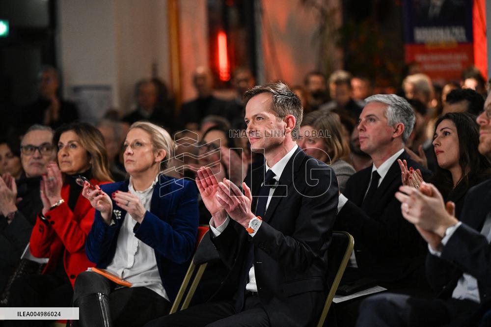 Meeting Of Pierre-Yves Bournazel Horizons Candidate For Mayor Of Paris 2026 - Paris