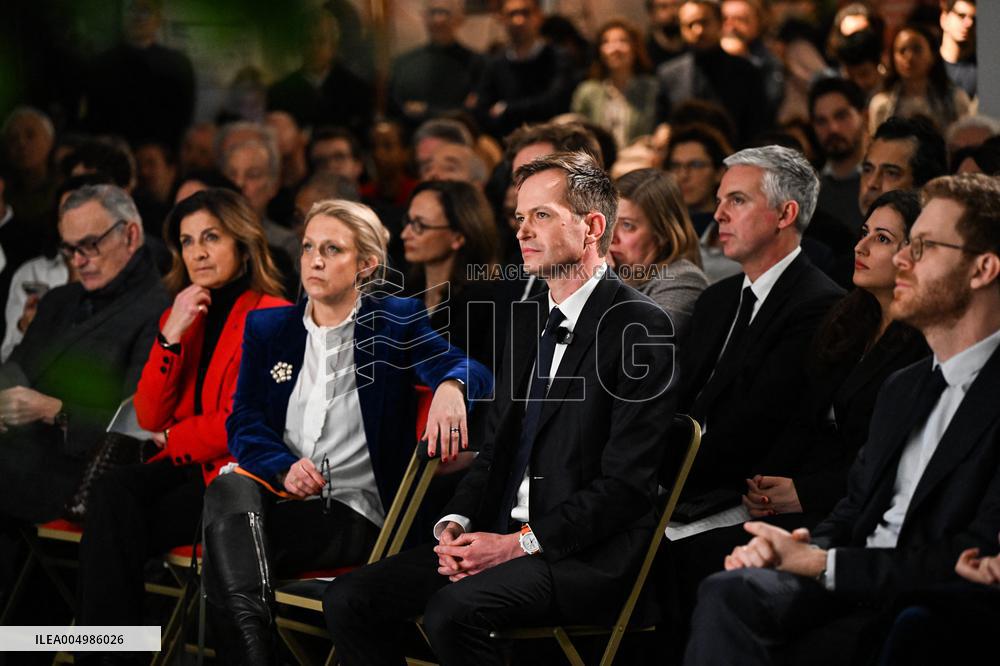 Meeting Of Pierre-Yves Bournazel Horizons Candidate For Mayor Of Paris 2026 - Paris
