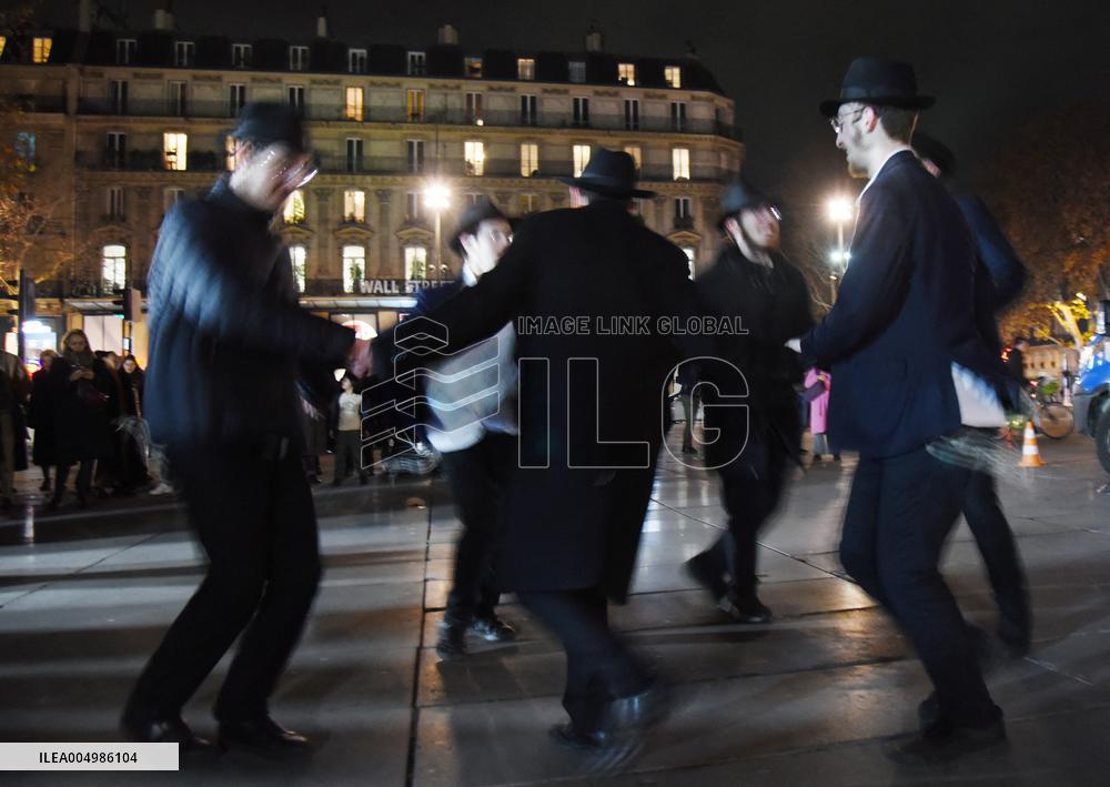 Chanukkiah Lighting Ceremony  - Paris