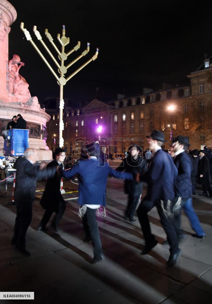 Chanukkiah Lighting Ceremony  - Paris