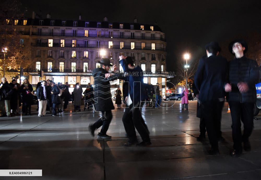 Chanukkiah Lighting Ceremony  - Paris