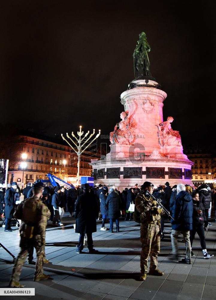 Chanukkiah Lighting Ceremony  - Paris