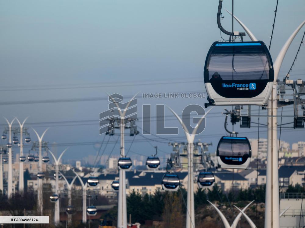 Ile de France Mobilites Telepherique Urbain Inauguration - Creteil