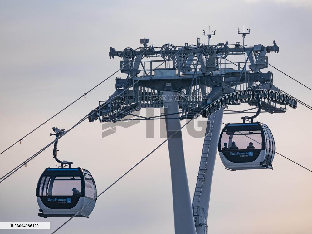 Ile de France Mobilites Telepherique Urbain Inauguration - Creteil