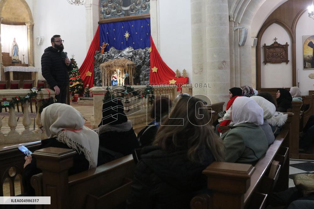 Women Social Cohesion Camp in Aleppo Syria