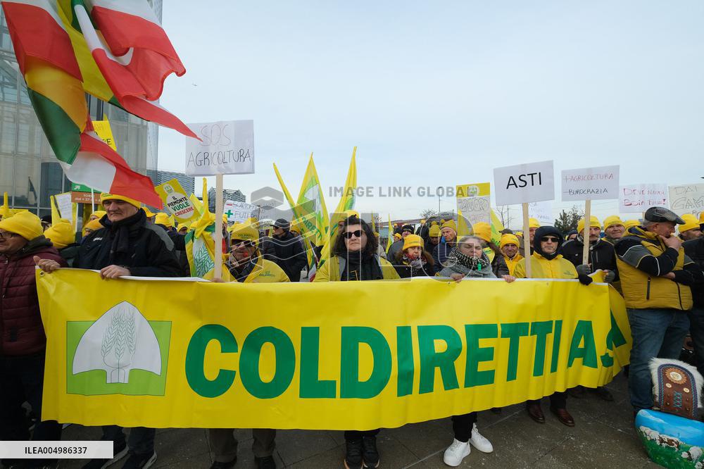 Coldiretti Protests Outside the Piedmont Region - Turin