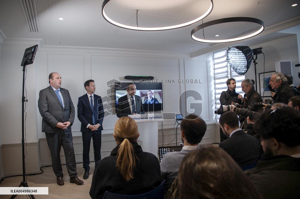 Les Republicains Meeting After Clashes Between Farmers And Breeders - Paris