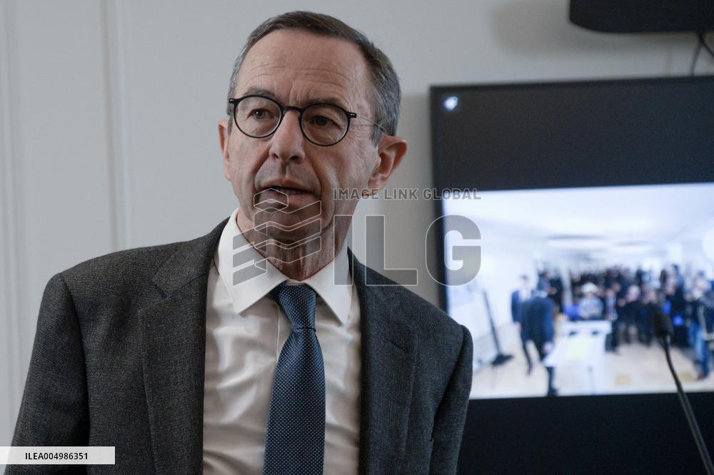 Les Republicains Meeting After Clashes Between Farmers And Breeders - Paris