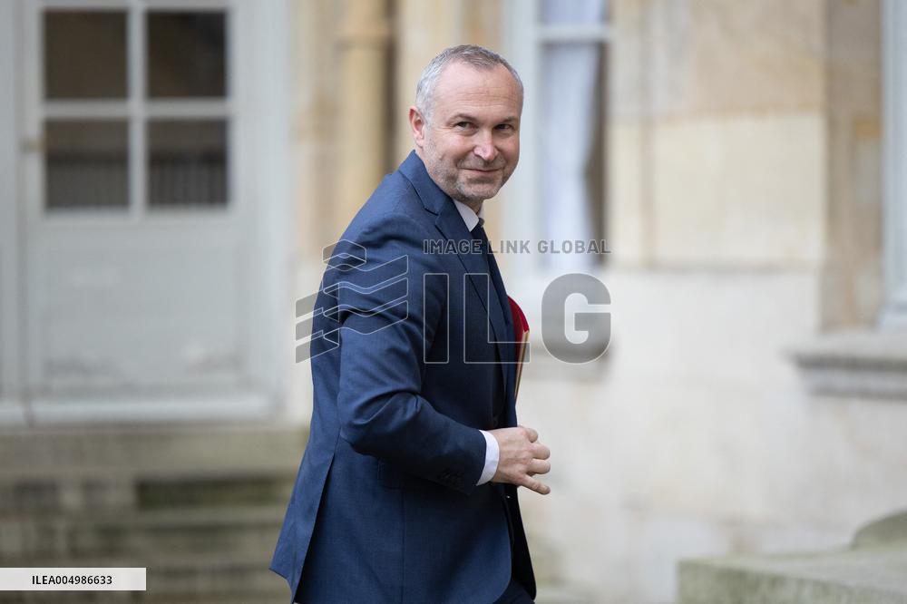 Meeting on agricultural policy at Matignon - Paris