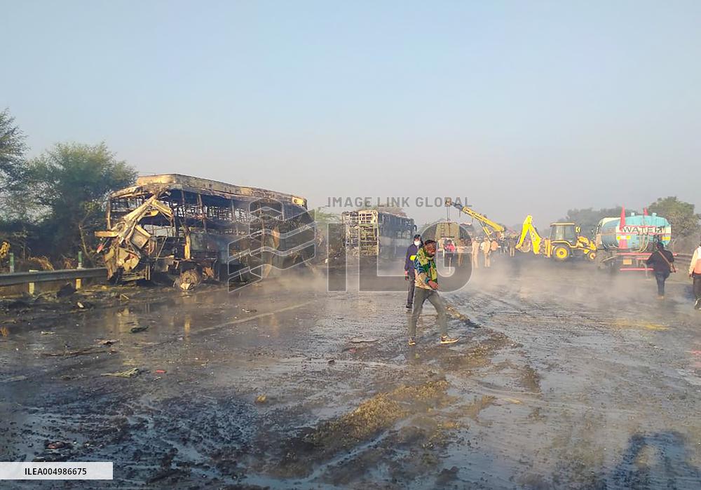 Mathura Expressway Accident Aftermath - India