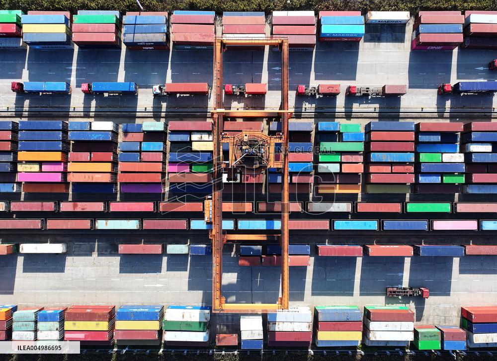 Nanchang International Land Port Foreign Trade Train