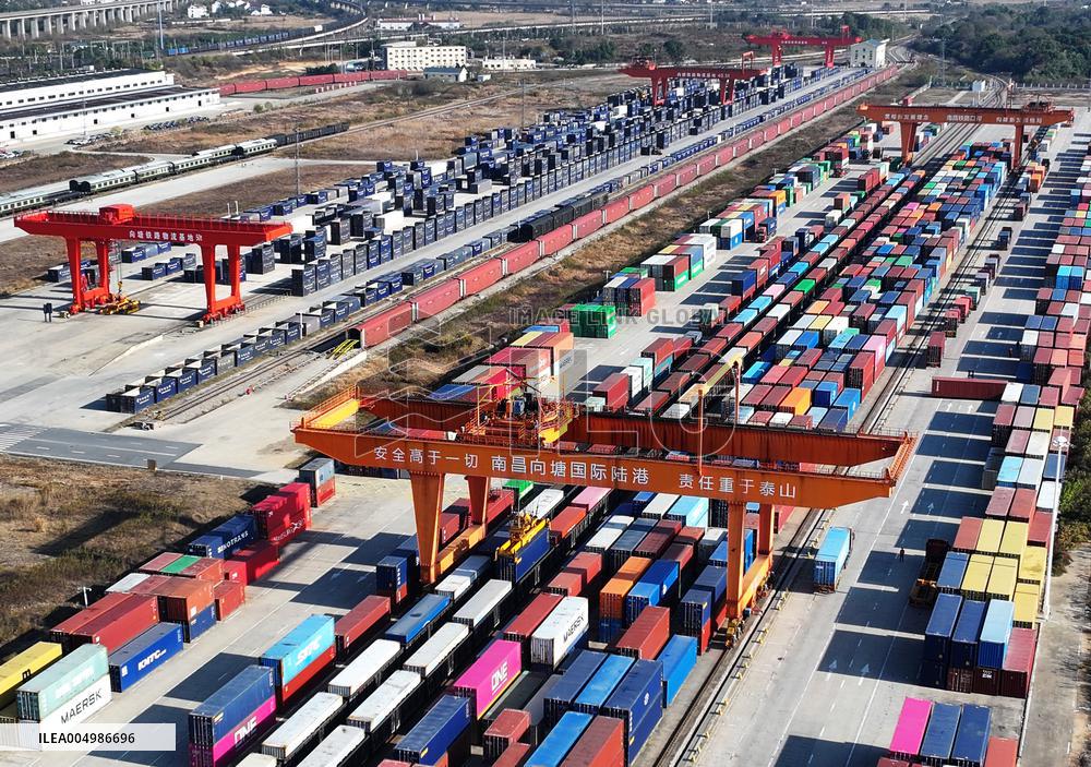 Nanchang International Land Port Foreign Trade Train