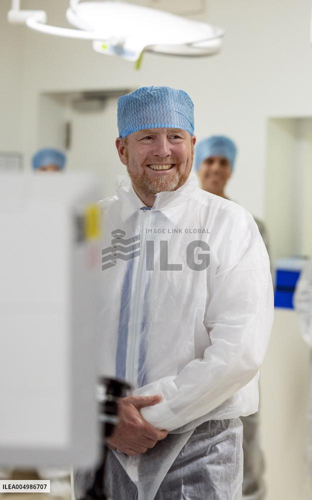 King And Minister Visit Leiden University Medical Center - Netherlands