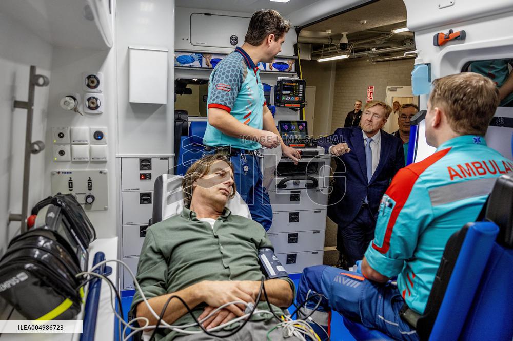 King And Minister Visit Leiden University Medical Center - Netherlands