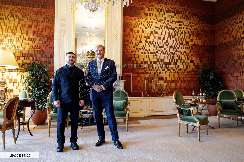 King receives President of Ukraine, Den Haag, The Netherlands