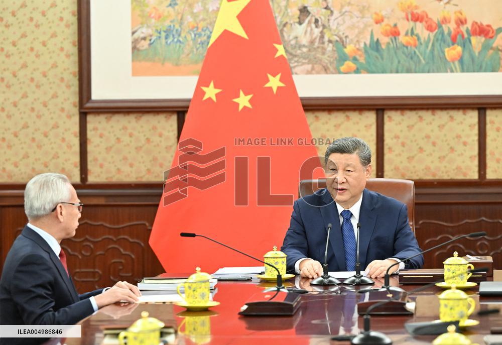 Xi Jinping Meets Sam Hou Fai - Beijing
